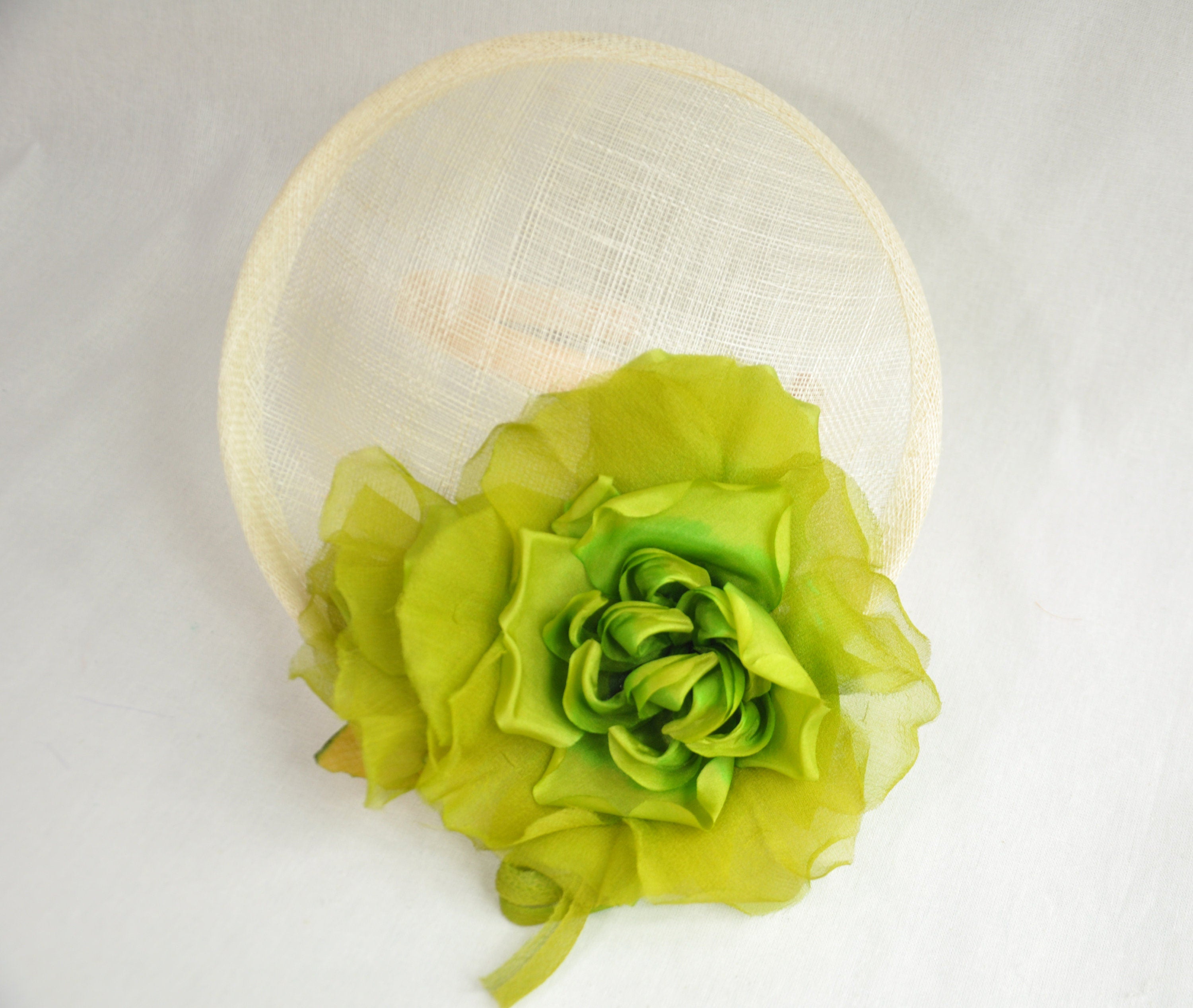 Jumbo Silk Flower with Sinamay popular Fascinator Hat for Races Royal Ascot Hatinator Kentucky Derby HatMother of the Bride with Headband